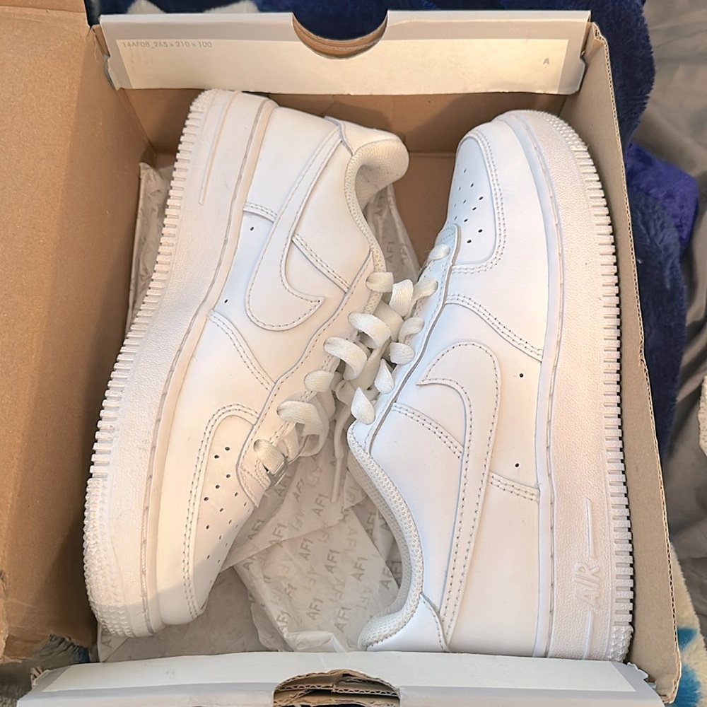 SOLDDDDDD White Air Force 1